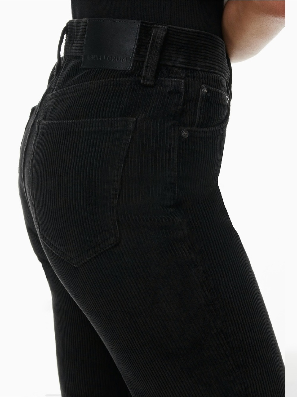 Denim Forum The Arlo Hi-Rise Straight
Corduroy Pant - Black